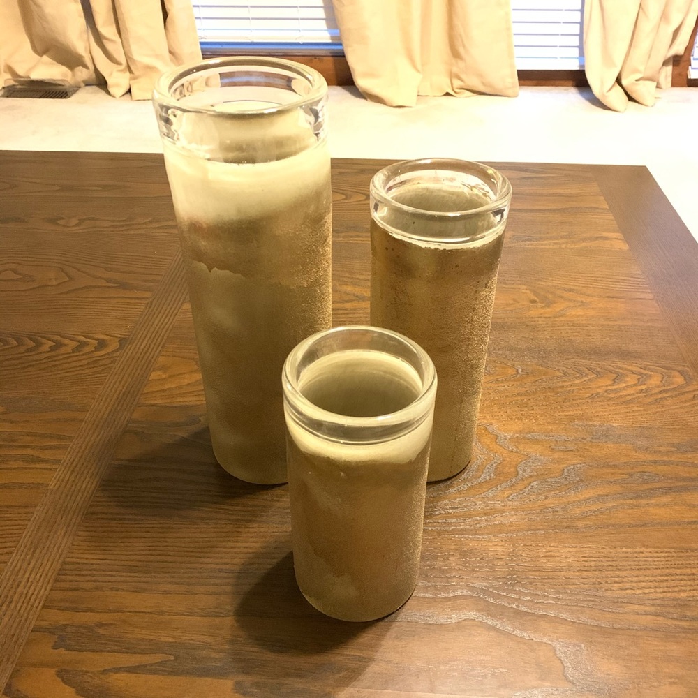 Medium-Heavy Glass Frosted Gold Vase - Picture 2 of 6